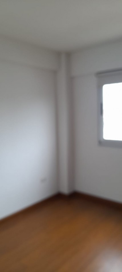 VENTA DEPARTAMENTO 2 AMBIENTES AL FRENTE ZONA CENTRO