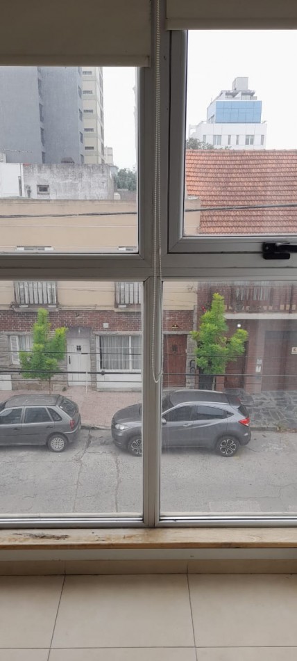 VENTA DEPARTAMENTO 2 AMBIENTES AL FRENTE ZONA CENTRO