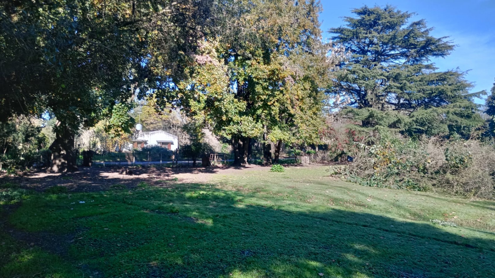VENTA DOS PARCELAS DE TERRENO EN SECTOR QUINTAS EN GENERAL PIRAN PROVINCIA DE BS AS.