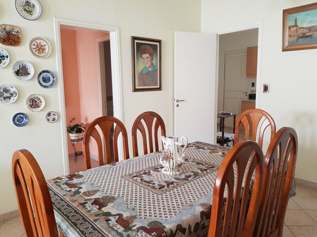 VENTA /PERMUTA CHALET 4 AMBIENTES