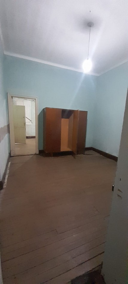 VENTA CASA A RECICLAR EN  EL CENTRO CORONEL VIDAL 