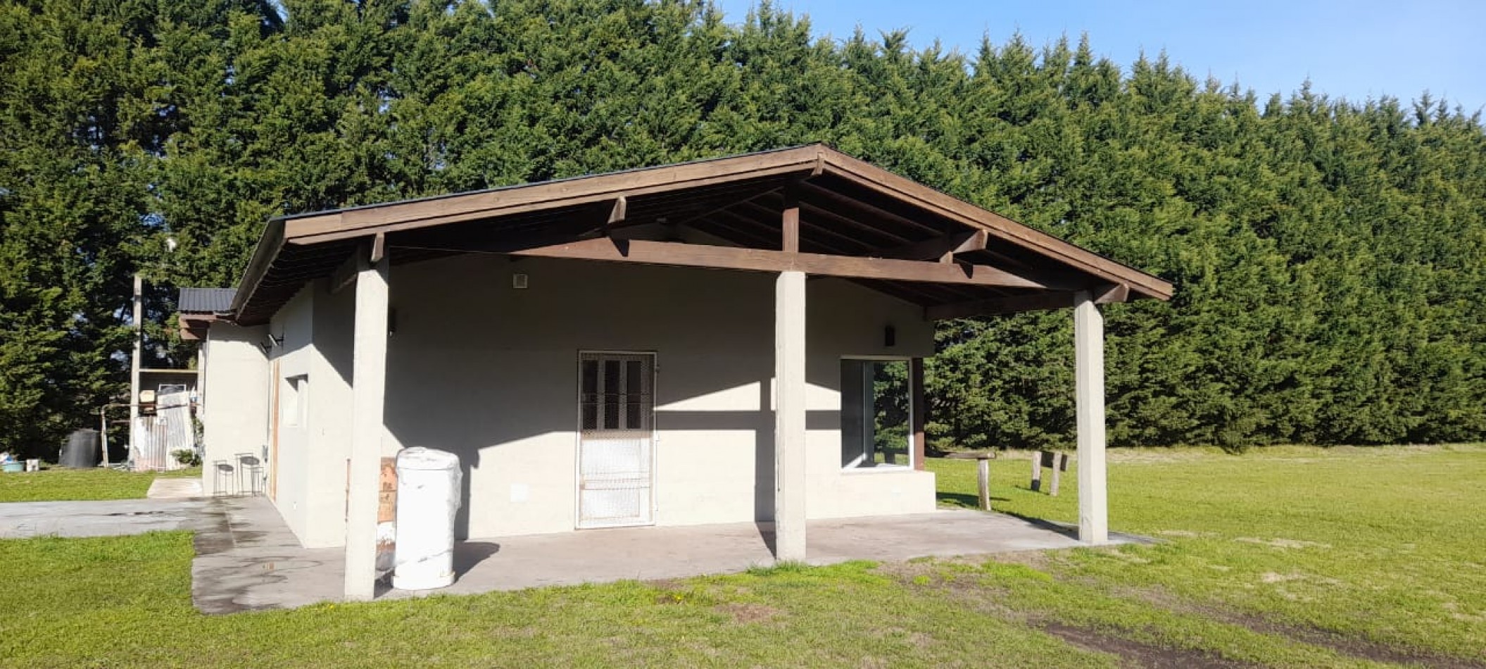 VENTA CASA QUINTA EN CORONEL VIDAL 