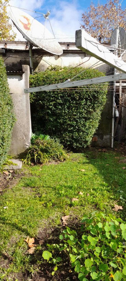 VENTA EN BLOCK 2 LOCALES COMERCIALES EN ZONA CENTRICA CORONEL VIDAL 