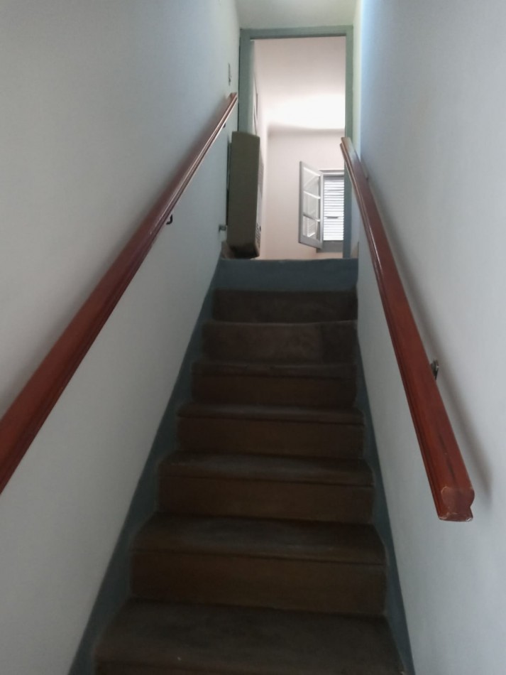 VENTA CASA DE DOS PLANTAS CENTRO CORONEL VIDAL