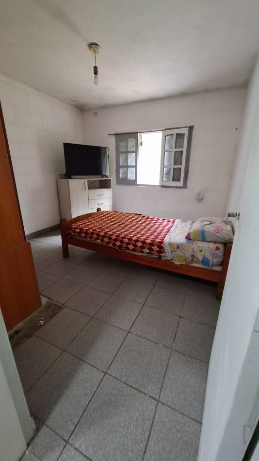VENTA CASA 4 amb + DPTO 3 amb en Sierra de los Padres
