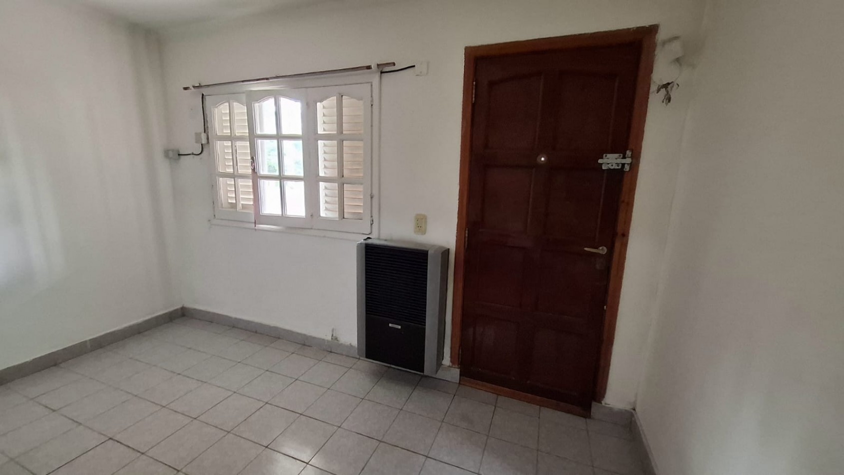VENTA CASA 4 amb + DPTO 3 amb en Sierra de los Padres