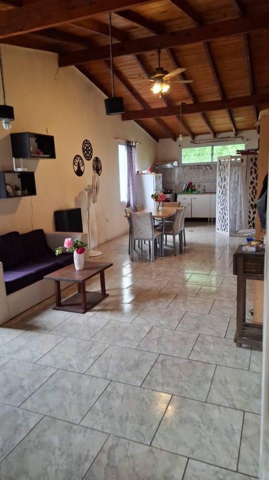 VENTA CASA 4 amb + DPTO 3 amb en Sierra de los Padres