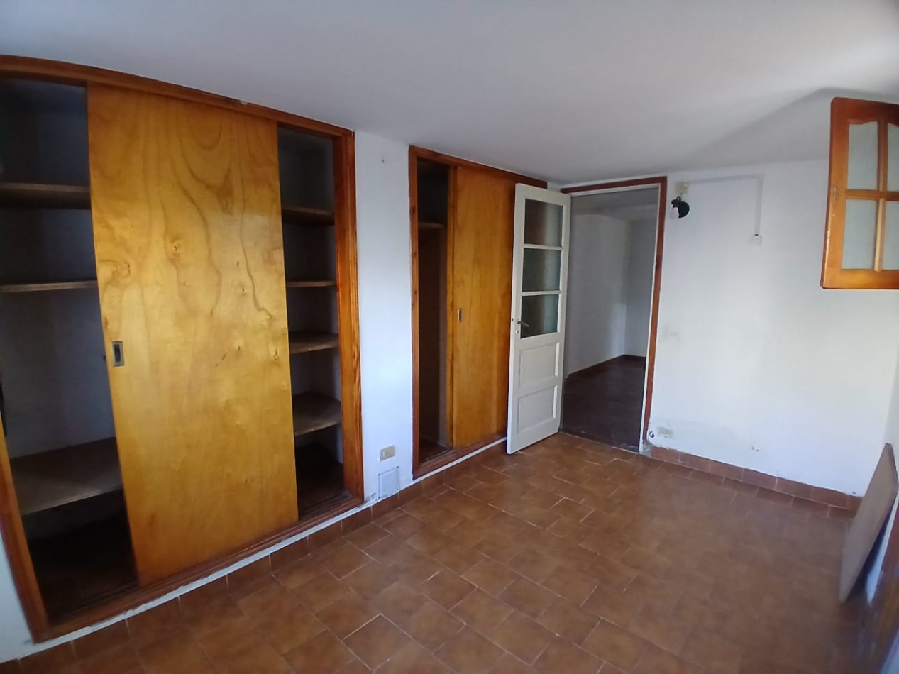 VENTA CASA DE DOS PLANTAS CENTRO CORONEL VIDAL