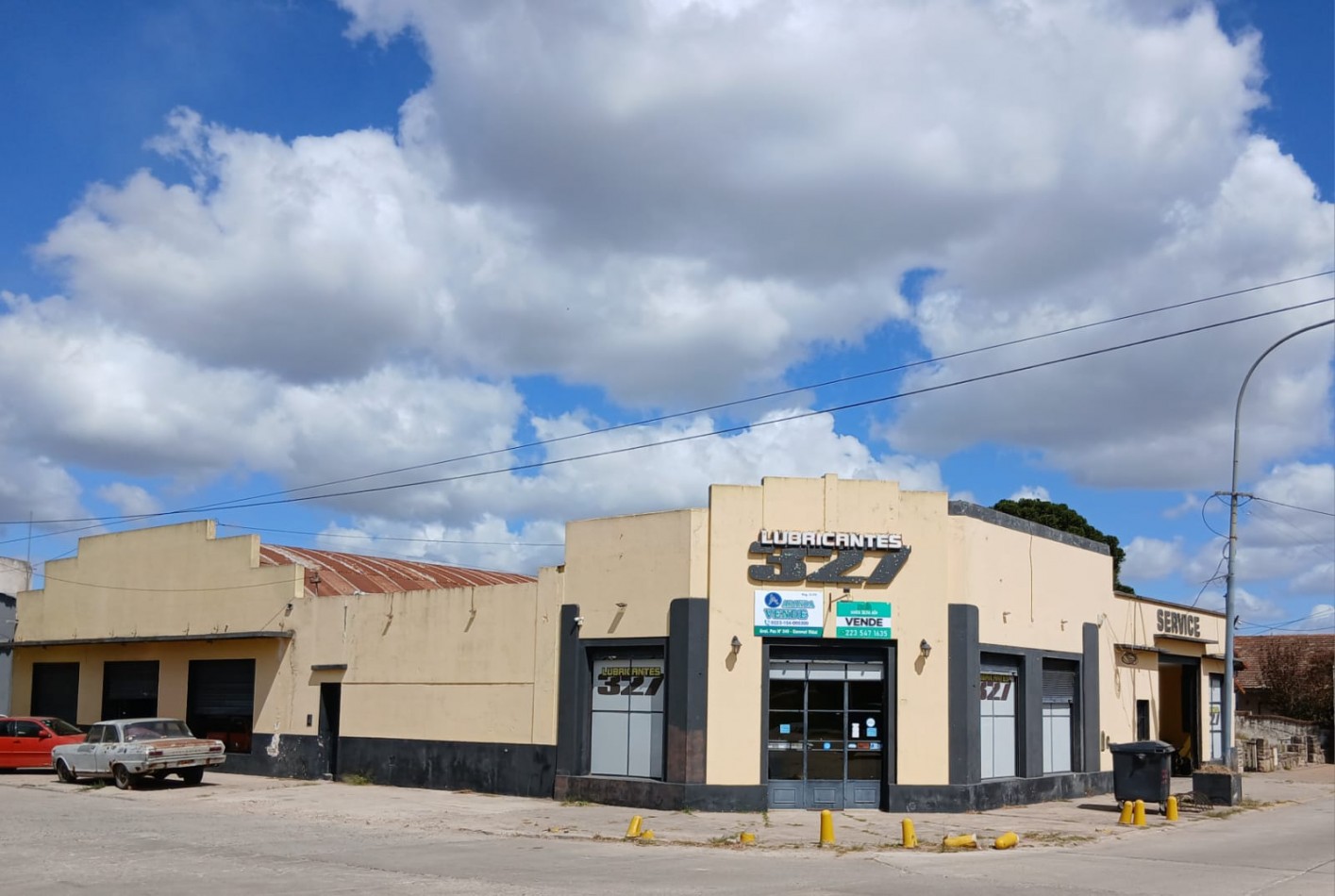 VENTA LOCALES CON GALPON DEPOSITO