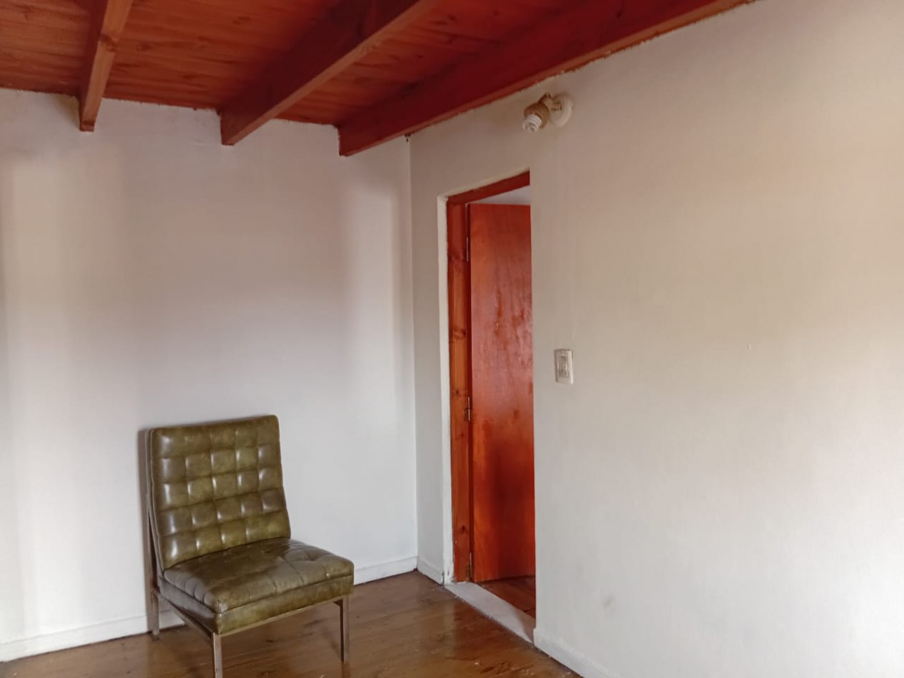 VENTA CASA CON LOCAL EN VIVORATA 