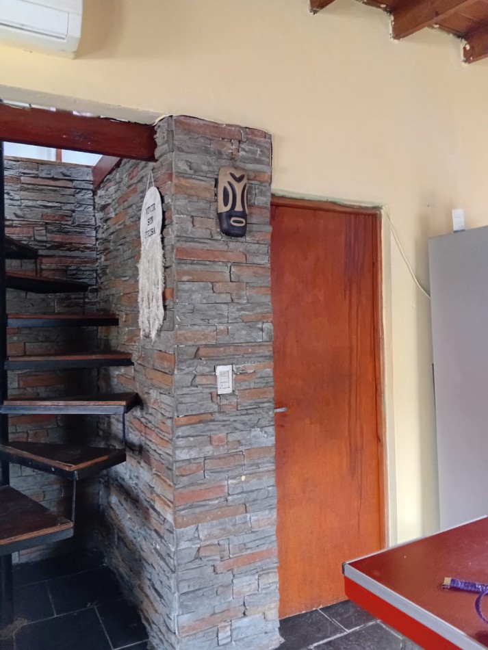 VENTA CASA CON LOCAL EN VIVORATA 