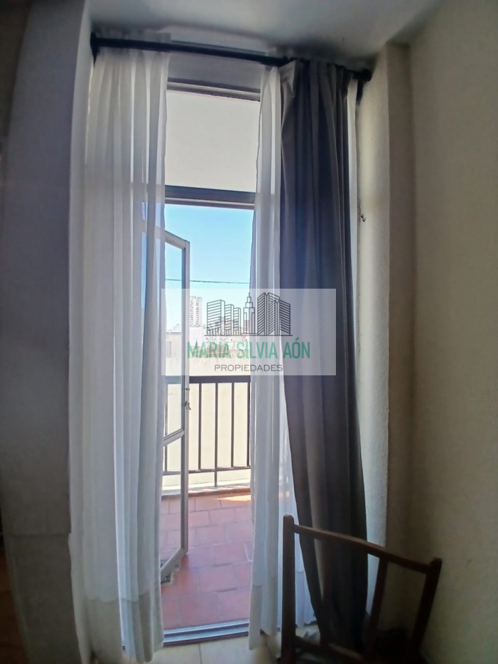 VENTA 1 AMBIENTE CONTRAFRENTE ZONA PLAZA MITRE