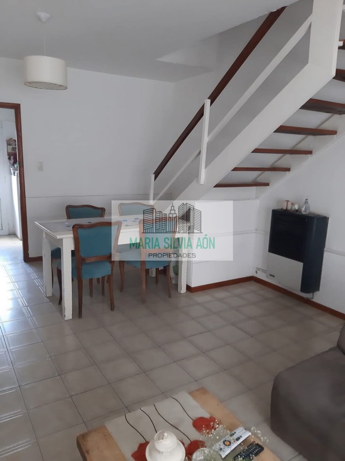 VENTA CASA EN BARRIO REPETTO CORONEL VIDAL