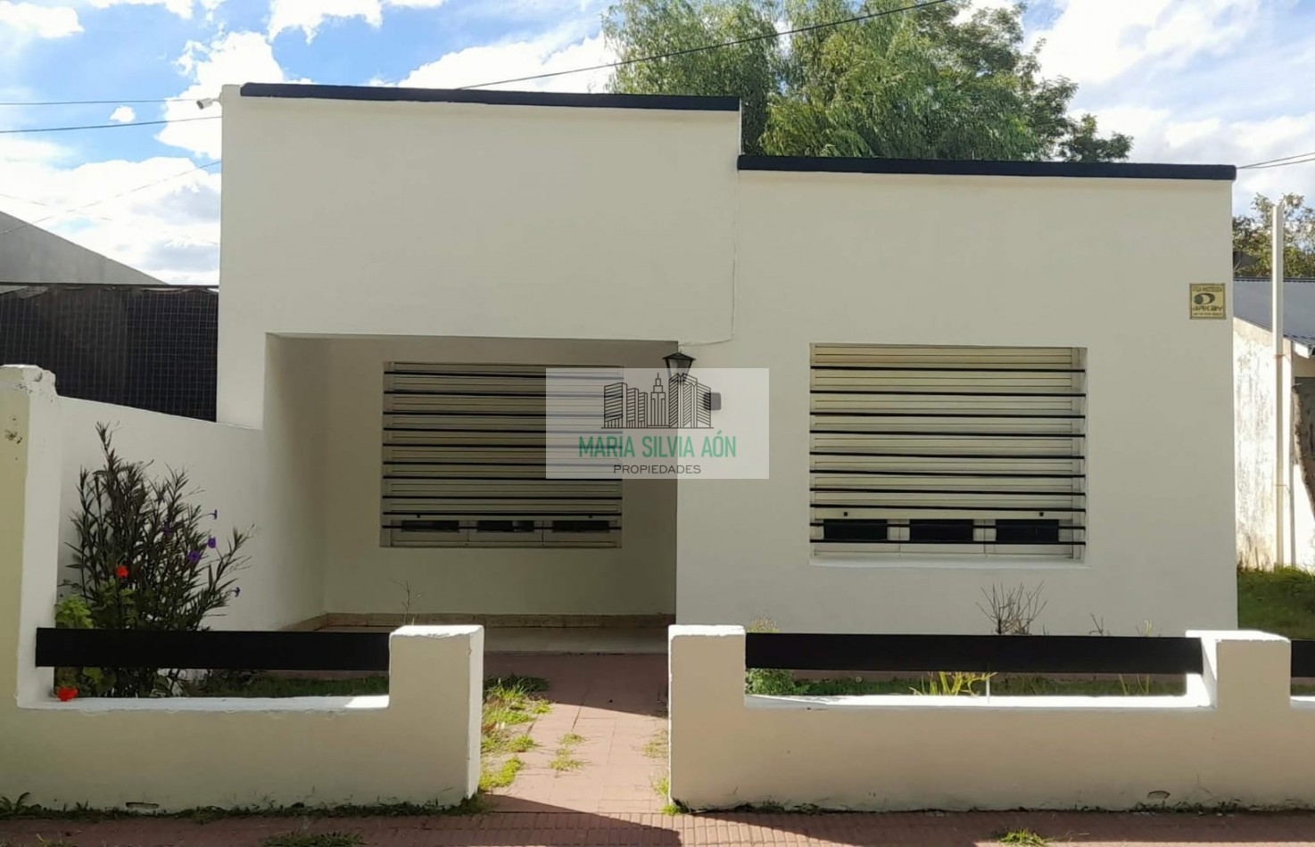 VENTA CASA EN  CORONEL VIDAL PARTIDO MAR CHIQUITA 