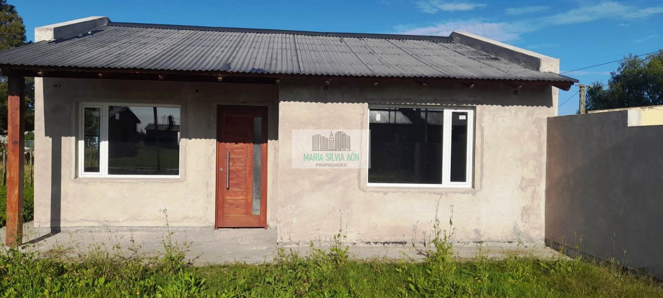 VENTA CASA A TERMINAR EN CORONEL VIDAL