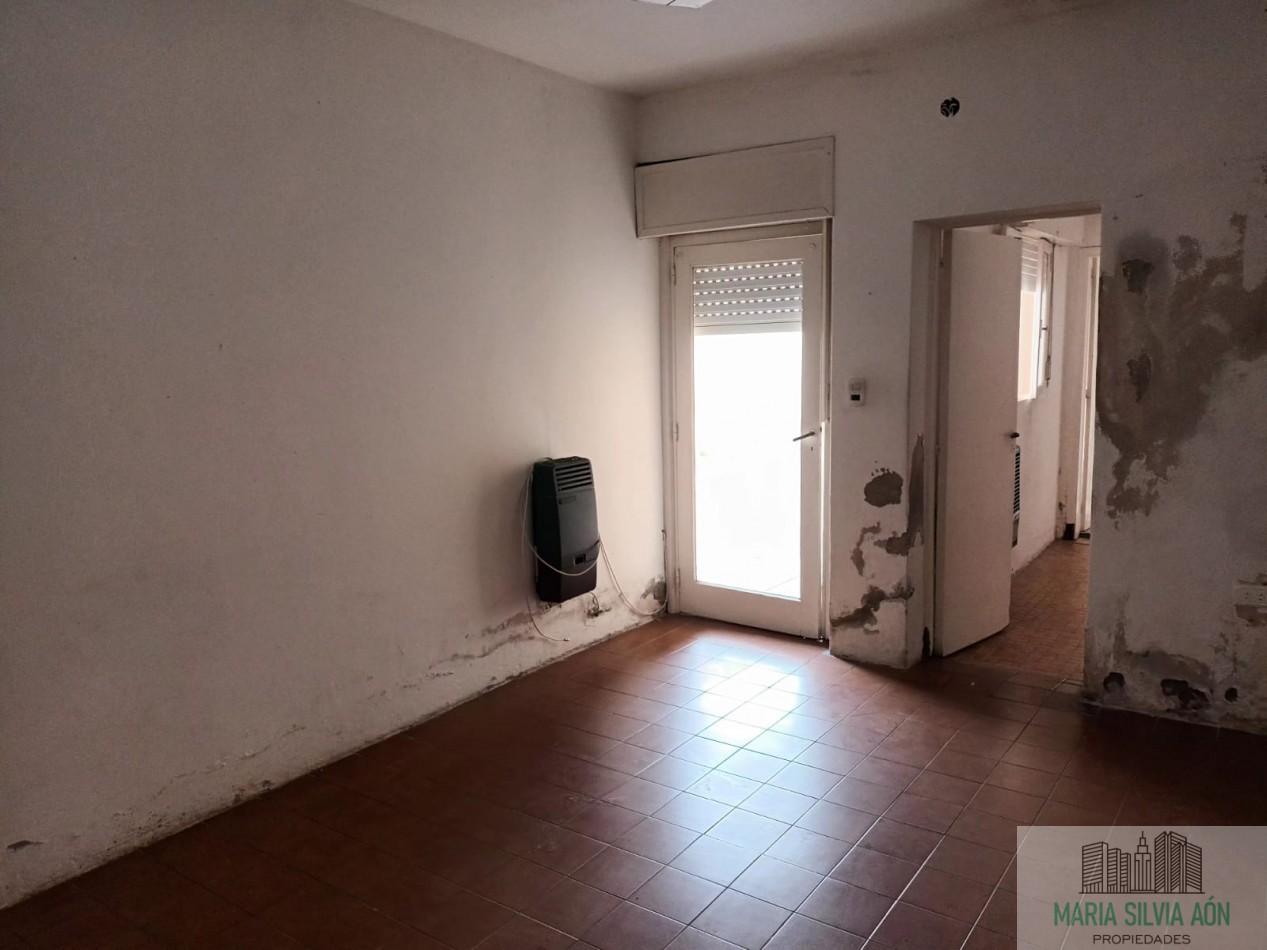 VENTA /PERMUTA CASA CON GALPON EN CORONEL VIDAL CENTRO