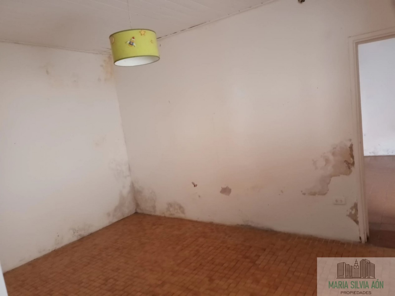 VENTA /PERMUTA CASA CON GALPON EN CORONEL VIDAL CENTRO