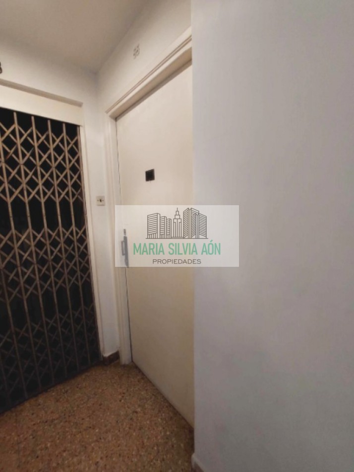 VENTA DEPARTAMENTO 2 AMBIENTES INTERNO PLAZA COLON