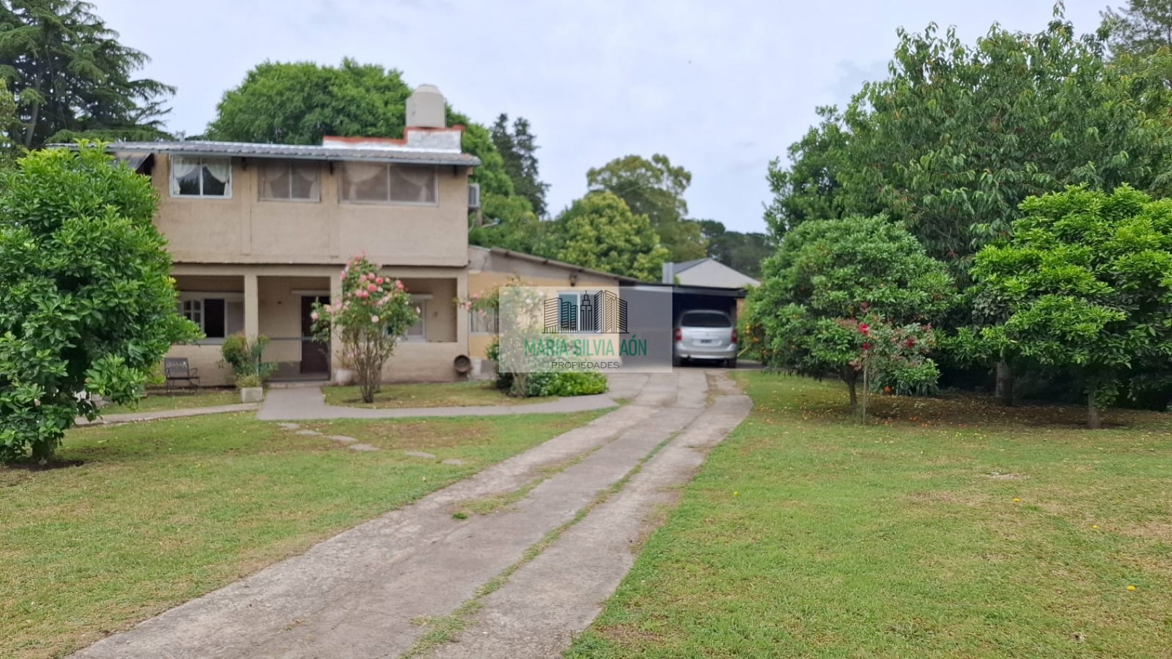 VENTA CASA 4 amb + DPTO 3 amb en Sierra de los Padres