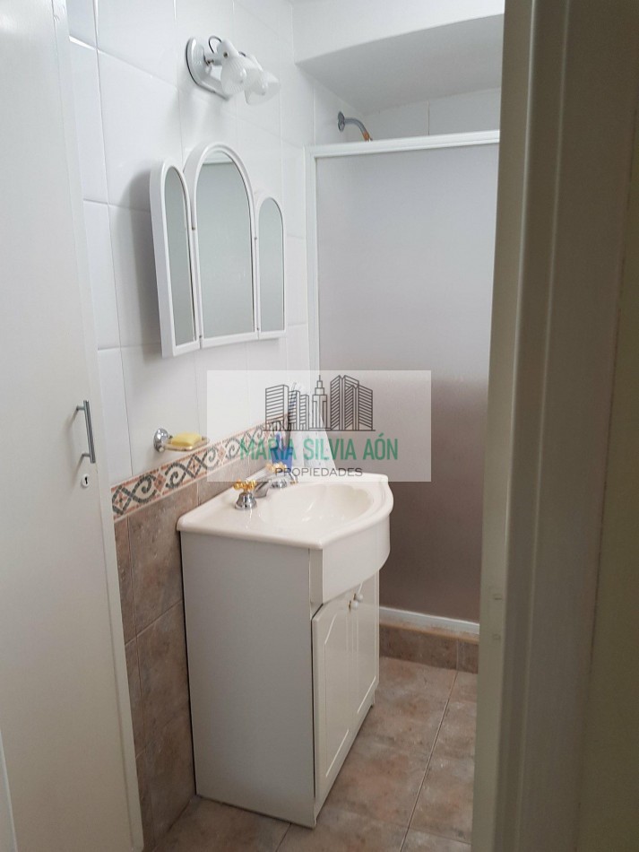 VENTA CHALET 4 AMBIENTES 