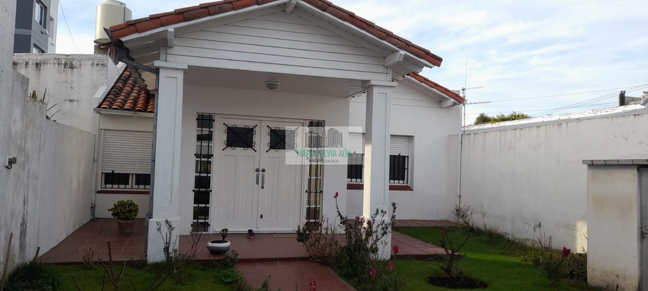 VENTA CHALET 4 AMBIENTES 