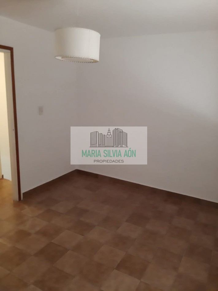 VENTA CASA EN BARRIO REPETTO CORONEL VIDAL