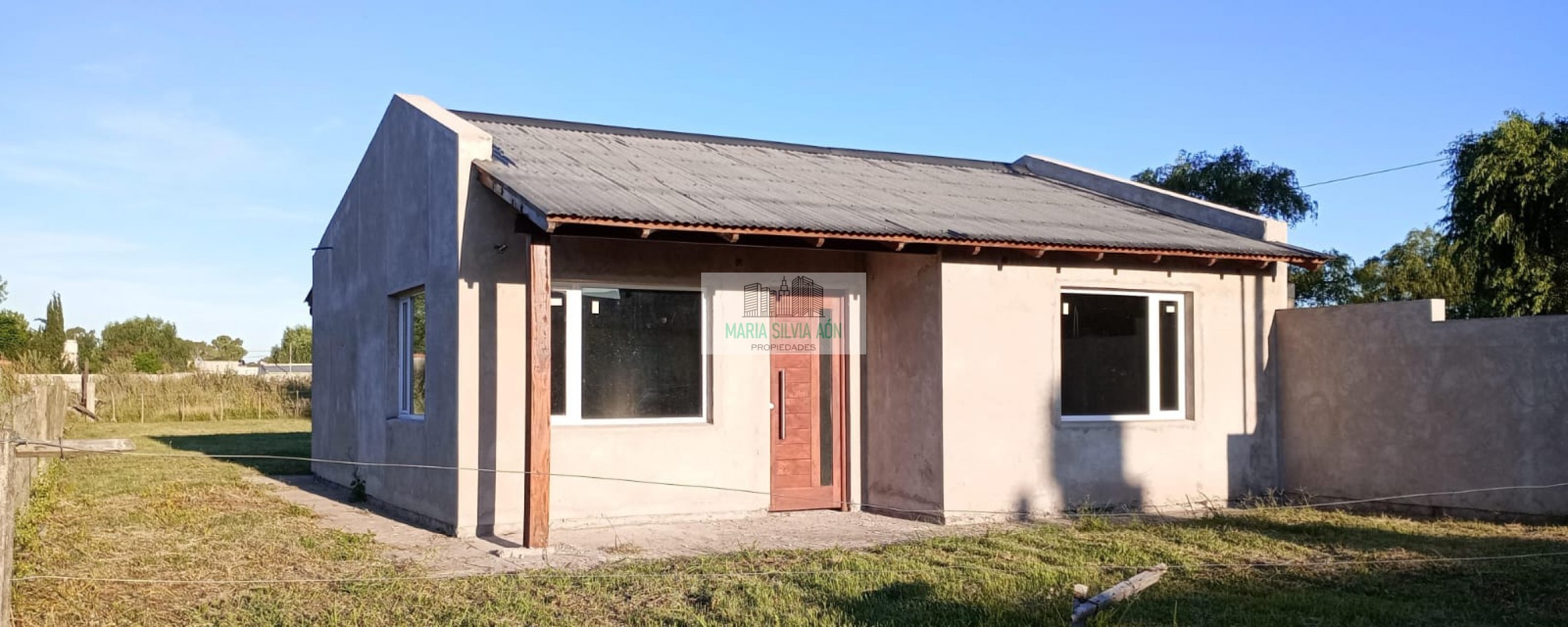VENTA CASA A TERMINAR EN CORONEL VIDAL