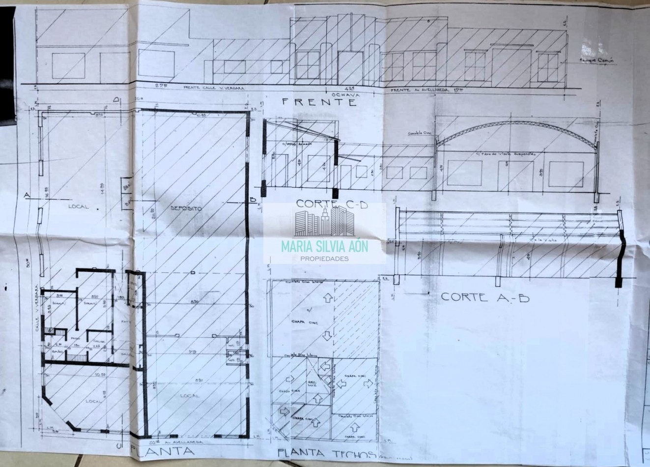 VENTA LOCALES CON GALPON DEPOSITO