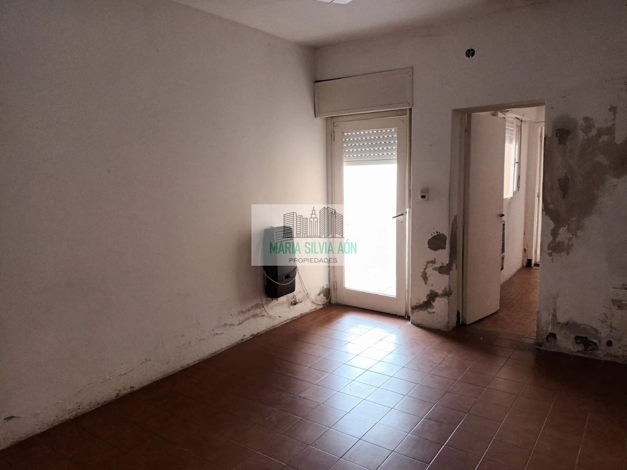 VENTA /PERMUTA CASA CON GALPON  EN CORONEL VIDAL CENTRO