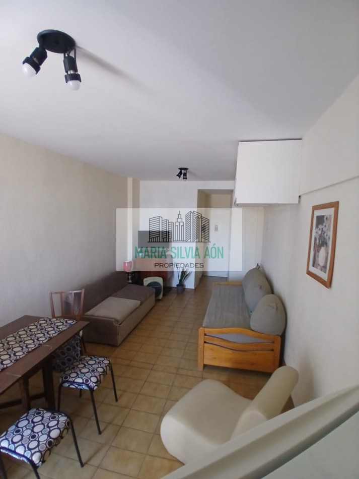 VENTA 1 AMBIENTE CONTRAFRENTE ZONA PLAZA MITRE