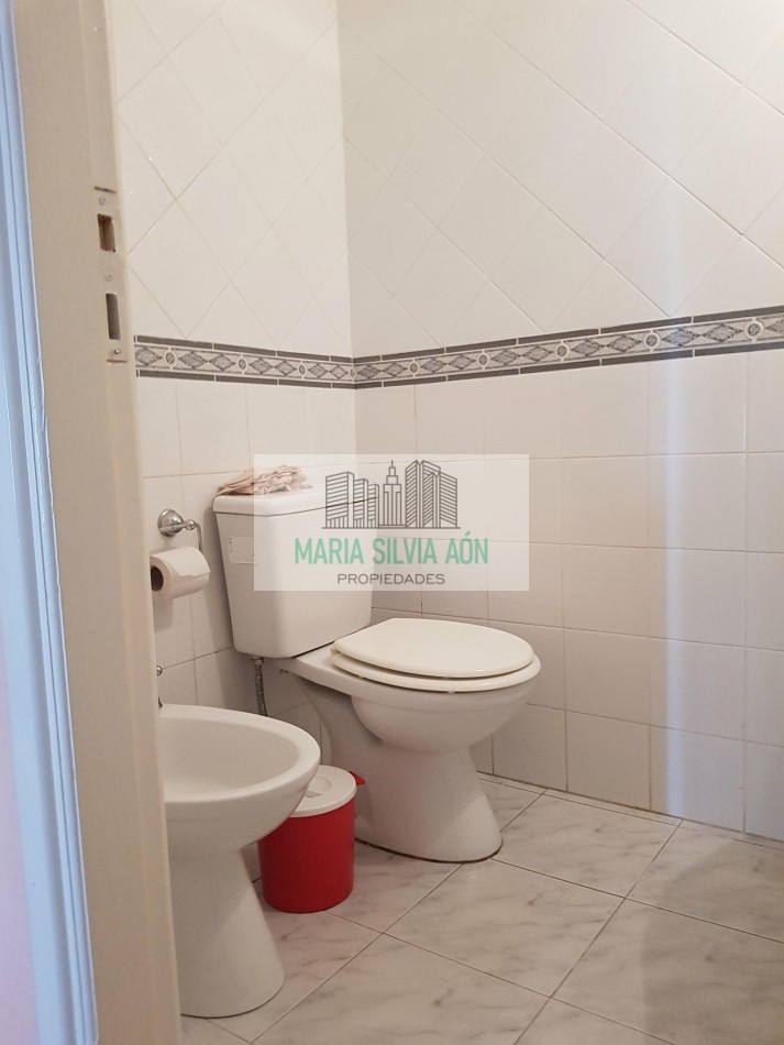 VENTA CHALET 4 AMBIENTES 