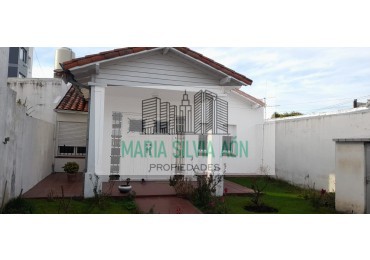 VENTA CHALET 4 AMBIENTES 