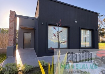 VENTA CASA EN BARRIO PRIVADO COSTA DEL SOL BALNEARIO PARQUE MAR CHIQUITA 